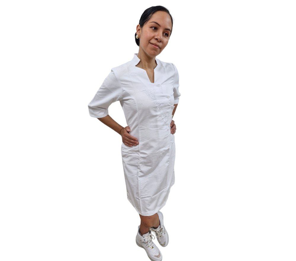 Jumper De Enfermera O Vestido De Enfermería Bordado Angelique Escalonada