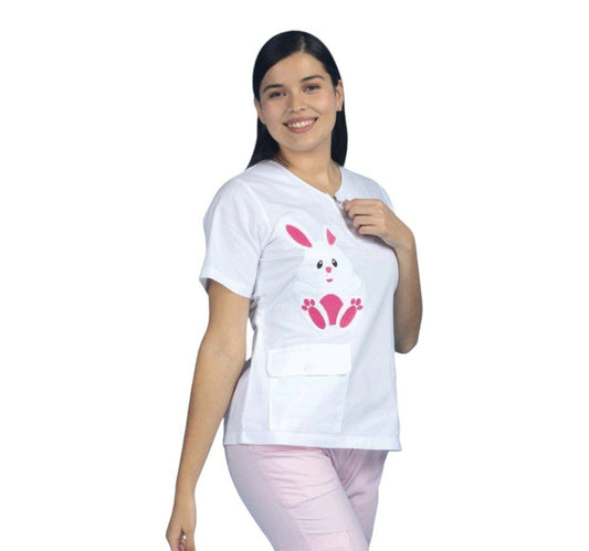 Filipina Medica Quirurgica Dama Conejito Lu