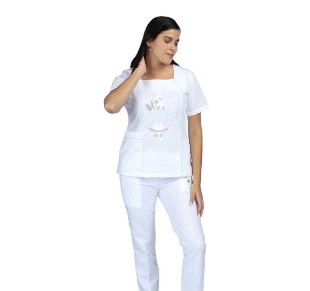 Filipina De Enfermeria Dama Enfermera Panda Sugey