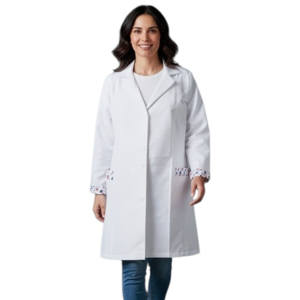 Bata Medica Antifluido Dama AMB Decoracion en puño