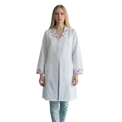 Bata Medica Blanca Dama Figuras Marbella AMB