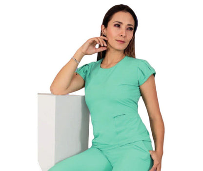 Conjunto Medico Quirurgico Dama Antifluido Colores Sara ENF