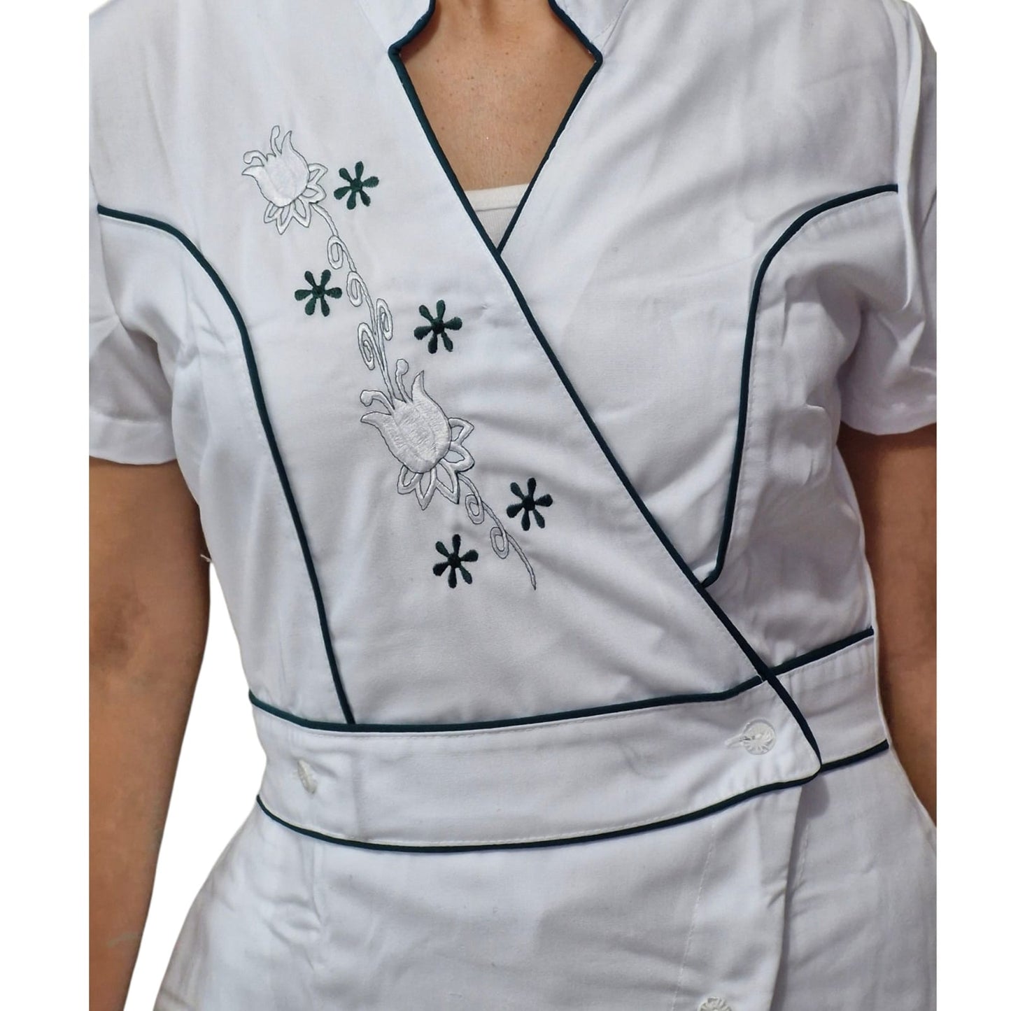 Jumper De Enfermera O Vestido De enfermer­a Bordado Virlet Flores EST