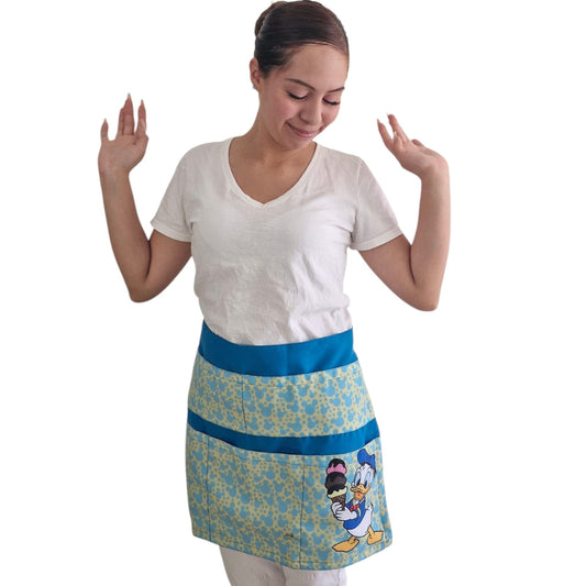 Medio Mandil Educadora Maestra Kinder Animado Premium Colores